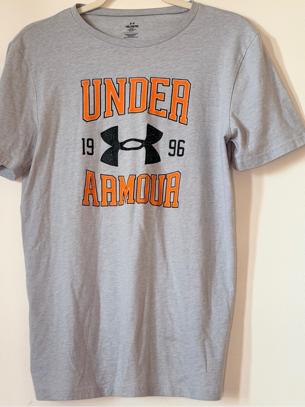 YXL Under Armour Light Gray Short Sleeve Tee with Orange Logo